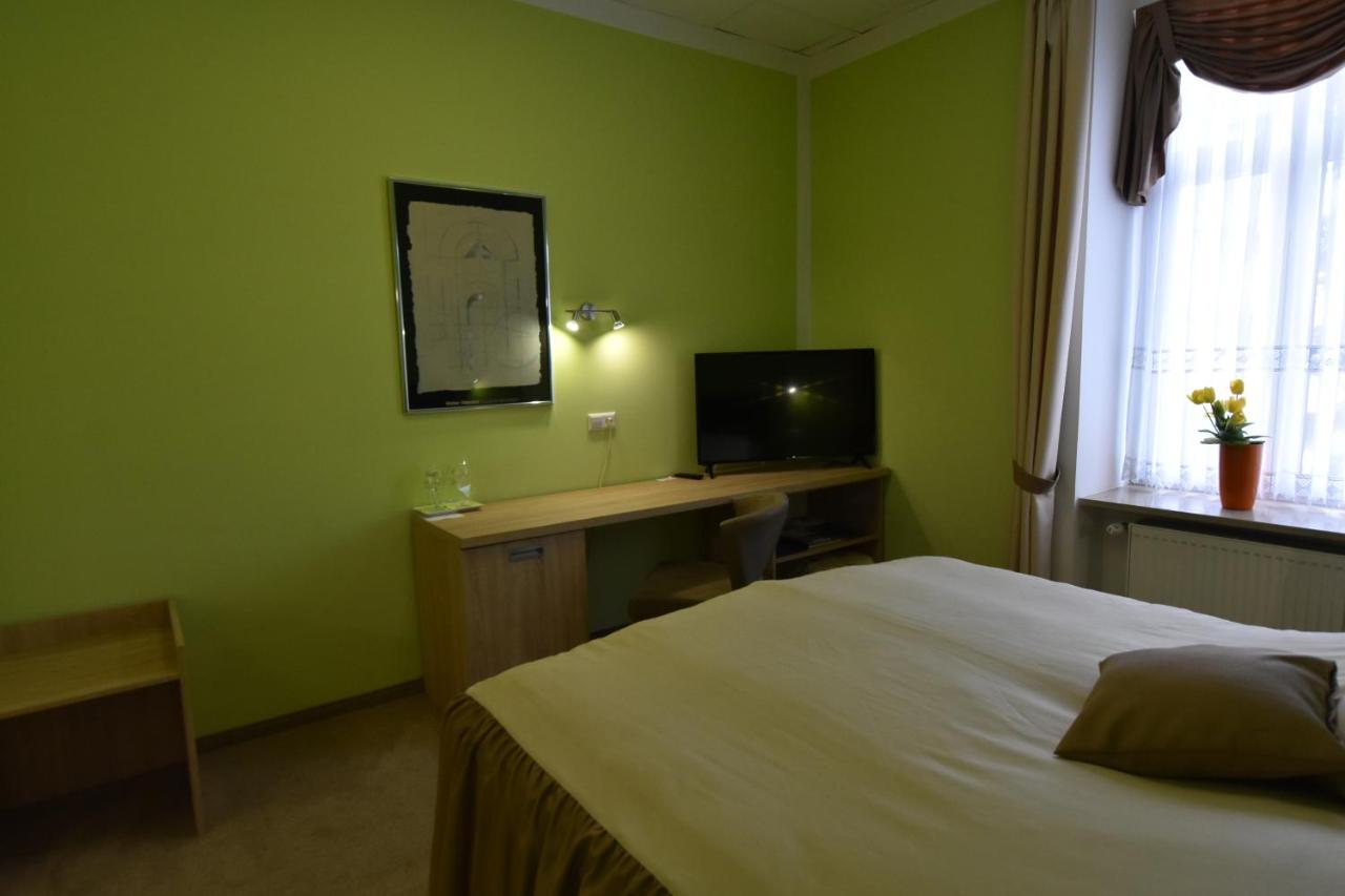 Apartments And Rooms Kod Eli Ravna Gora Exterior photo